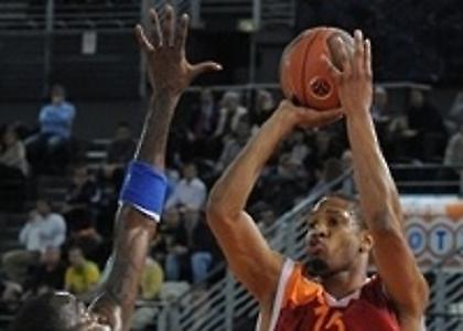 Μεγάλες νίκες για Λιέτουβος, Μακάμπι, Κίμκι