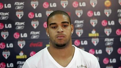 Αντριάνο: «Θα μπορούσα να έχω το τέλος του Ένκε»