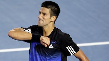 Ακάθεκτος ο Τζόκοβιτς