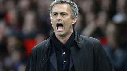 Έξαλλος ο Μουρίνιο, διέψευσε τα πάντα για Αγγλία!