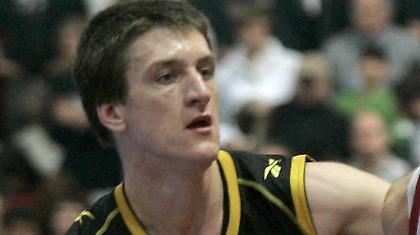 Παπαντωνίου: «Μεγάλη τιμή η ΑΕΚ»