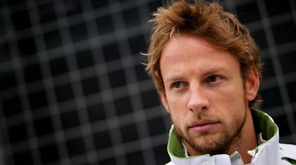 Μπάτον στη McLaren και επίσημα