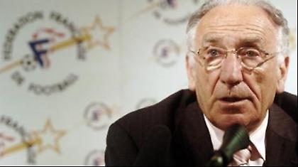 «Εύκολες» δηλώσεις από Εσκαλέ