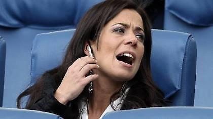 «No money no honey» για Ρόμα