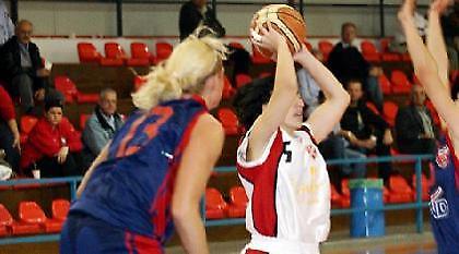 Α1 Γυναικών: Πήραν το ντέρμπι οι Εσπερίδες