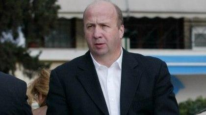 Ζάετς: «Πουλάει παραμύθι ο Τεν Κάτε»