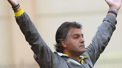 Τέλος ο Στράντζαλης, έρχεται ο Τζαναβάρας!