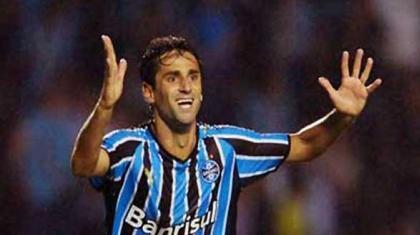 Ζόνας: «Τίποτα από την ΑΕΚ»