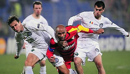 Ουνιρέα και Στουτγκάρδη για το «εισιτήριο»