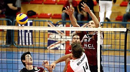 Πρόβλημα με Τέσιτς