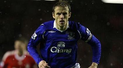 Χάνει εν όψει ΑΕΚ τον Νέβιλ η Έβερτον