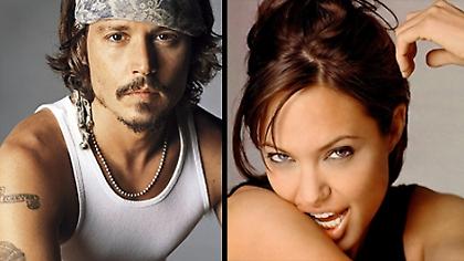 Δυο-δυο. Στη ντουζιέρα δυο-δυο...