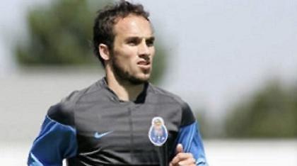 Φερέιρα: «Άλλο Πόρτο, άλλο Ολυμπιακός για Μπελούτσι»