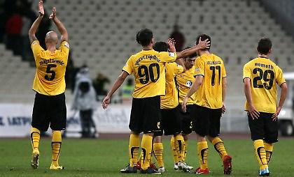 Τιμή στους πρώην, αλλά είναι αντίπαλοι