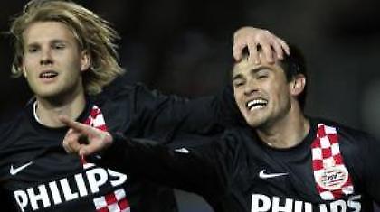 Eredivisie: «Απέδρασε» και έπιασε… ρετιρέ η Αϊντχόφεν