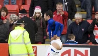 Έρευνα της αστυνομίας για το… ξεβράκωμα του Νόβο