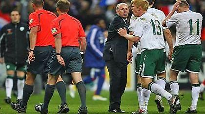 Ατελείωτο ιρλανδικό… κράξιμο σε Μπλάτερ!