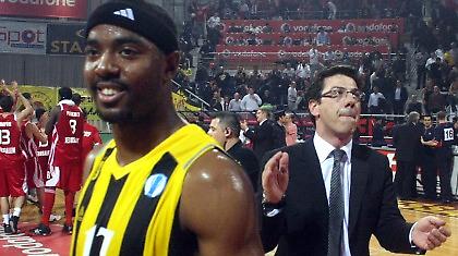 Μάιλς: «Πηγαίνουμε βήμα-βήμα»