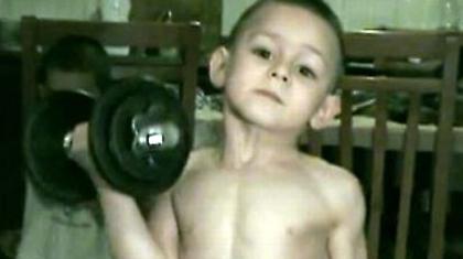 Απίστευτο! Body Builders ετών …6!