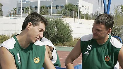 «Χαρήκαμε που γύρισε ο Σαρούνας»