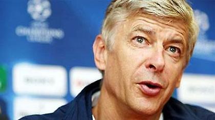 Βενγκέρ: «Ομάδα με αρκετούς  νέους εναντίον του Ολυμπιακού»