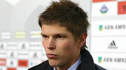 Τον επαναπατρισμό εξετάζει ο Χούντελαρ