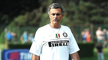 Σε έναν αγώνα «παίζεται» η καρέκλα του Μουρίνιο