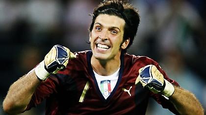 Αμφίβολος με Μπάγερν ο Μπουφόν!