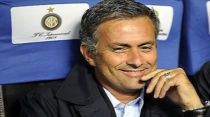 Απολαυστικός Μουρίνιο, «παίζει» με τους δημοσιογράφους!