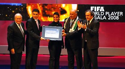 Λάμψη αστέρων στην ετήσια γιορτή της FIFA