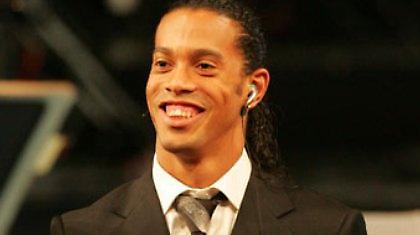 «Παίκτης της Δεκαετίας» ο Ροναλντίνιο