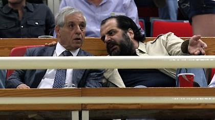 Πρόεδρε, αφού (τον) ήξερες για δεν (τον) ρώταγες