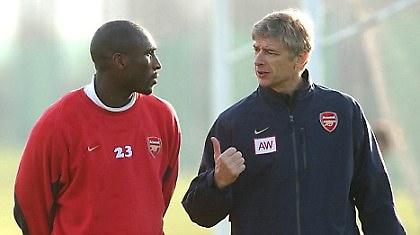 Βενγκέρ: «Λατρεύω τον Κάμπελ, αλλά δεν τον χρειάζομαι»