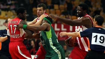 Πρόστιμο σε Ολυμπιακό και Μπέβερλι!