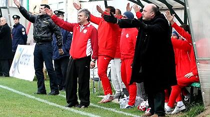 Ολυμπιακός Β.: «Σύντομη η καριέρα τους στη διαιτησία»