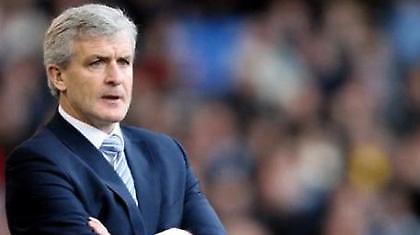 Στην πόρτα της εξόδου ο Χιούζ!