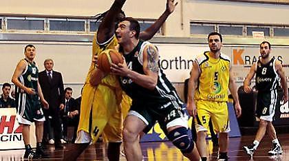 Α1: Χωρίς να κουραστεί...