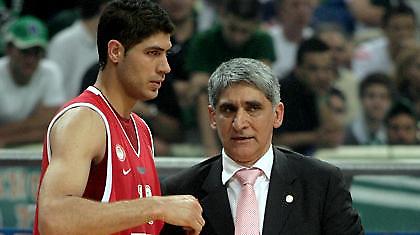 Για την πρωτιά ο Ολυμπιακός...