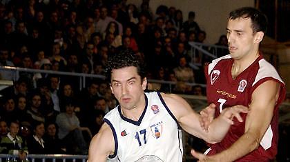 Α1: Επίσημα Ντίκελ