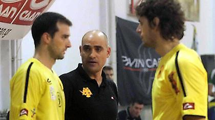 Λύση Ιβάνκοβιτς για την ΑΕΚ