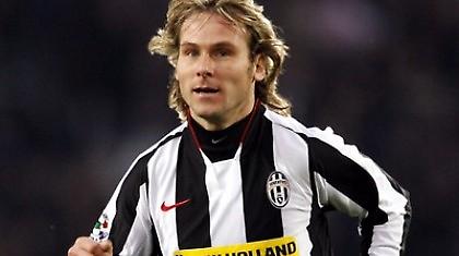 Επιστρέφει στη Γιουβέντους ο Νέντβεντ