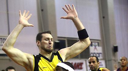 Α1: Με το μυαλό στην ΑΕΚ...