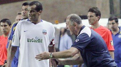 Διαψεύδει τις φήμες για «Γιούβε» ο Σκολάρι