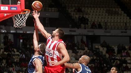 Σάρας, Κλέιζα και... Κορωνιός!