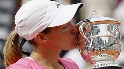 Επιστρέφει «αγριεμένη» η Ζιστίν Ενάν