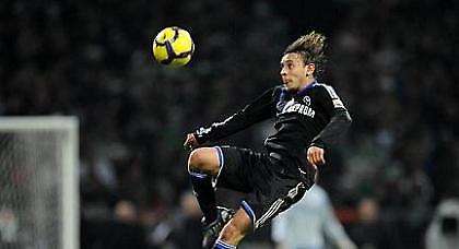 «Καμπάνες» σε Ραφίνια και Φαρφάν