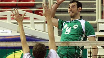 Θετικός στη νέα γρίπη ο Πανταλέων