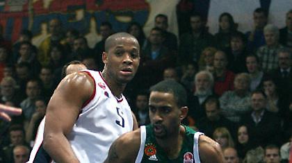 Α1: Δεν πάνε Ζωγράφου Παπανικολάου, Μπράιαντ