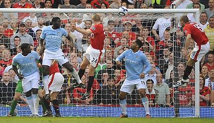 Λιγκ Καπ: Ντέρμπι στο Μάντσεστερ