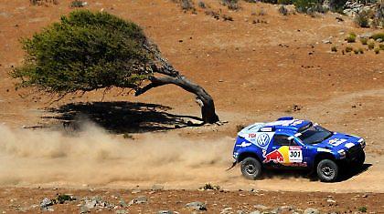 Σκληρή μάχη με εναλλαγές